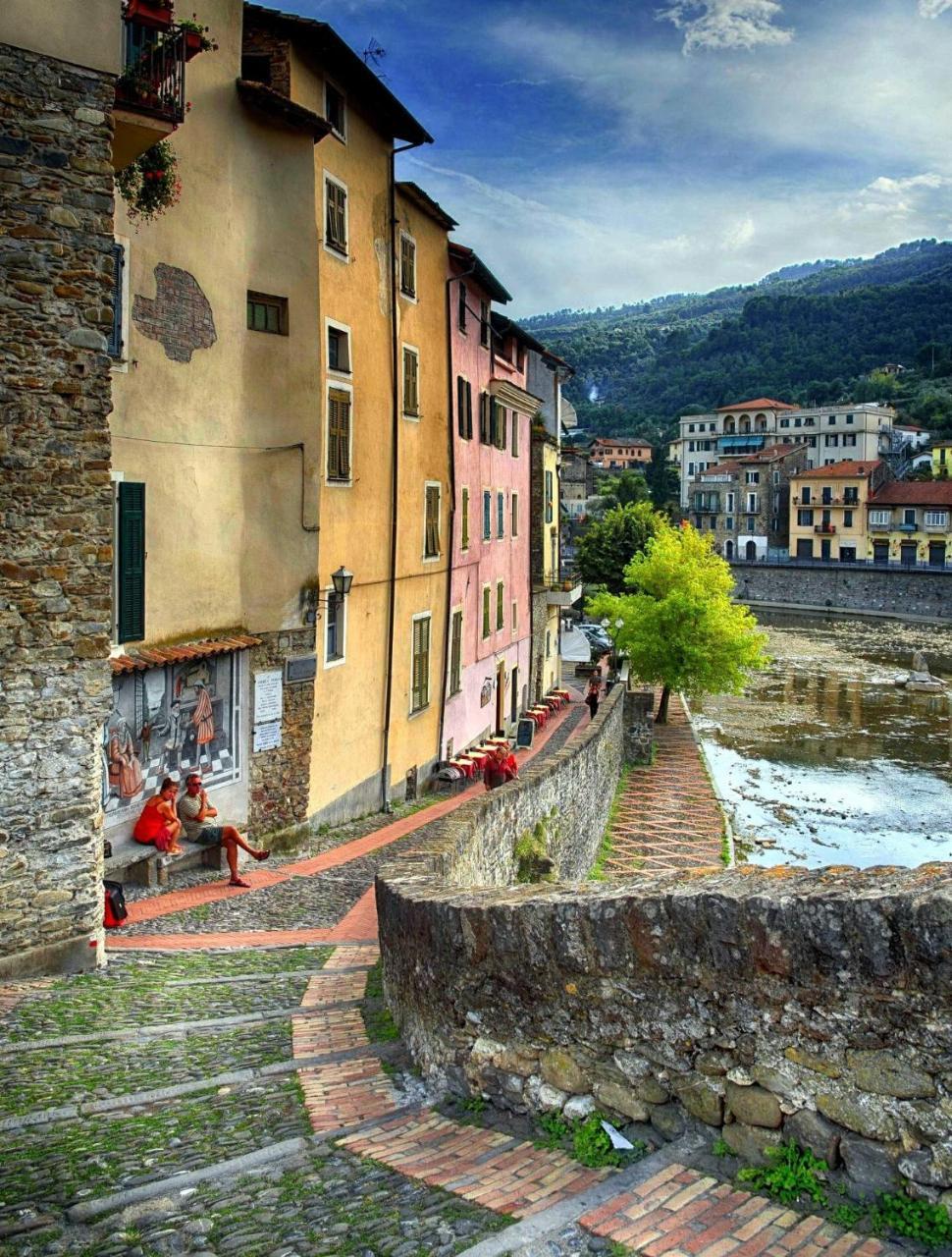 Stardust - Bedbluesky Villa Dolceacqua Buitenkant foto